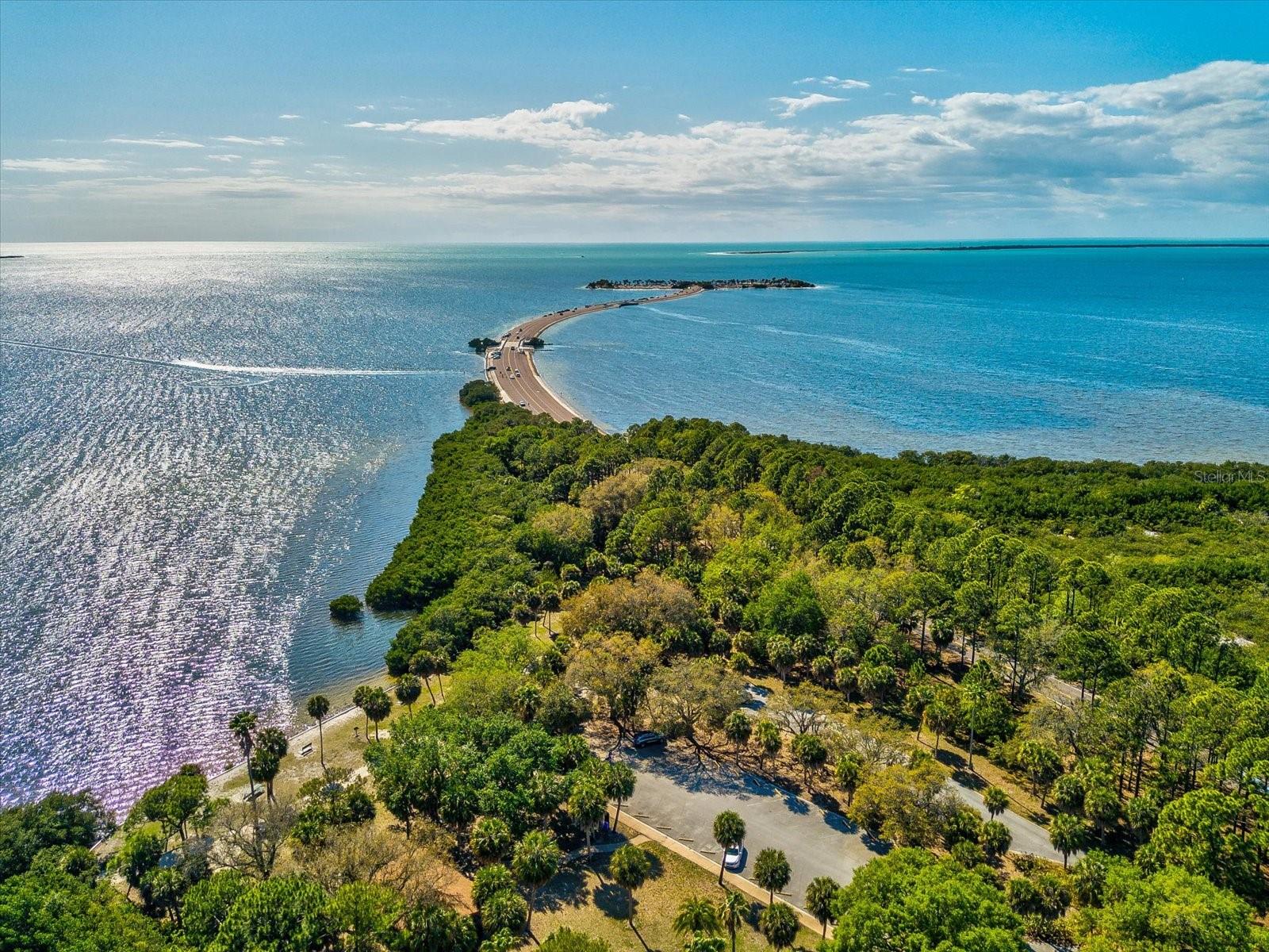 SEA BREEZE ISLAND - Residential