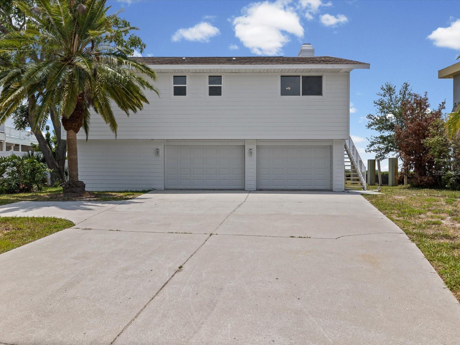 SEA BREEZE ISLAND - Residential