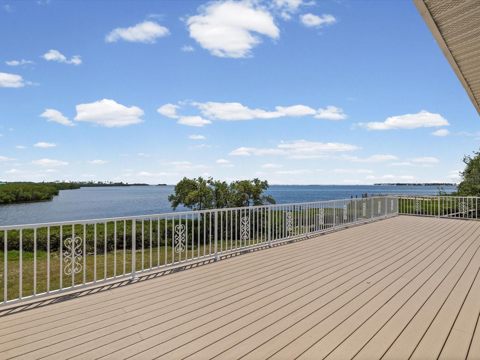 SEA BREEZE ISLAND - Residential