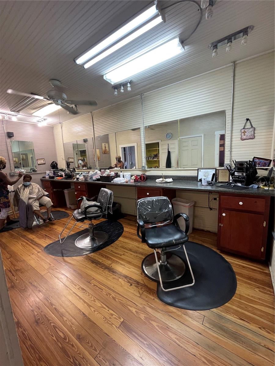 FLORENCE CITRUS GROWERS ASSN SUB - Commercial Sale