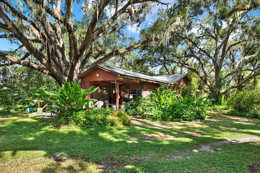 Photo of 30640 Saint Joe Road, Dade City, FL 33525 (MLS # TB8415189)