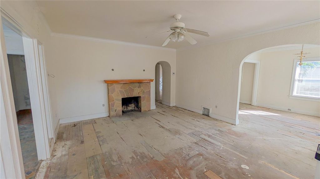 Photo of 852 4th Avenue N, St Petersburg, FL 33701 (MLS # TB8438849)