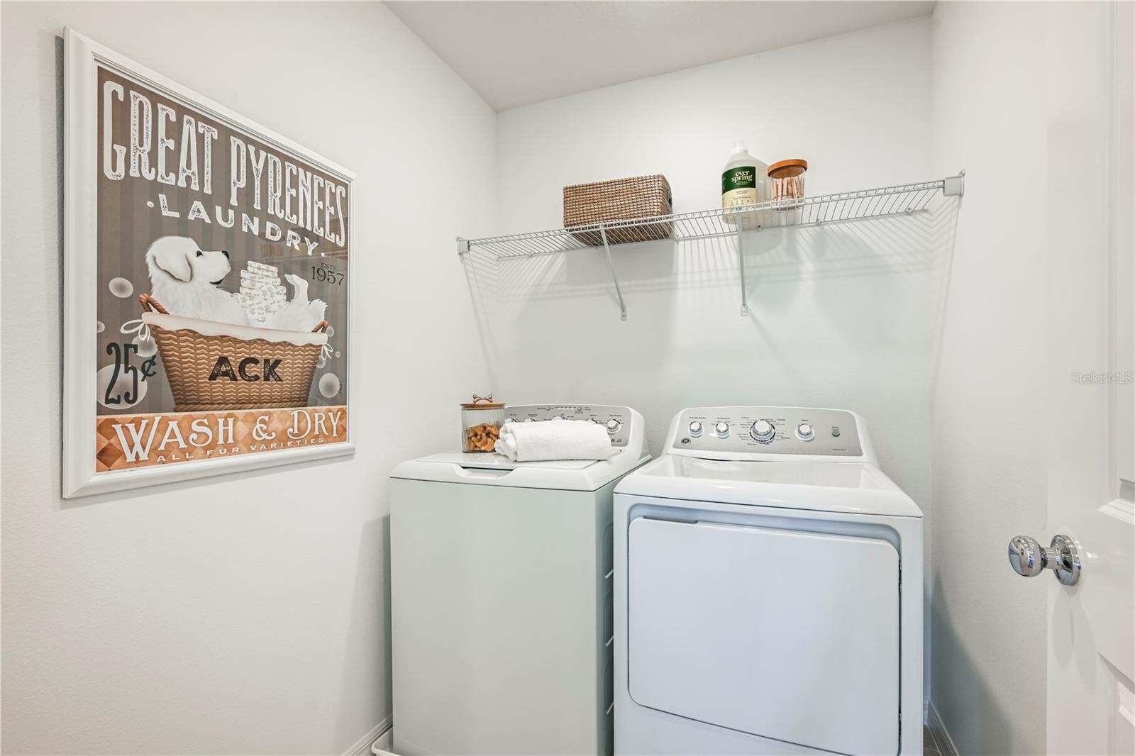 WATERSTONE - Residential