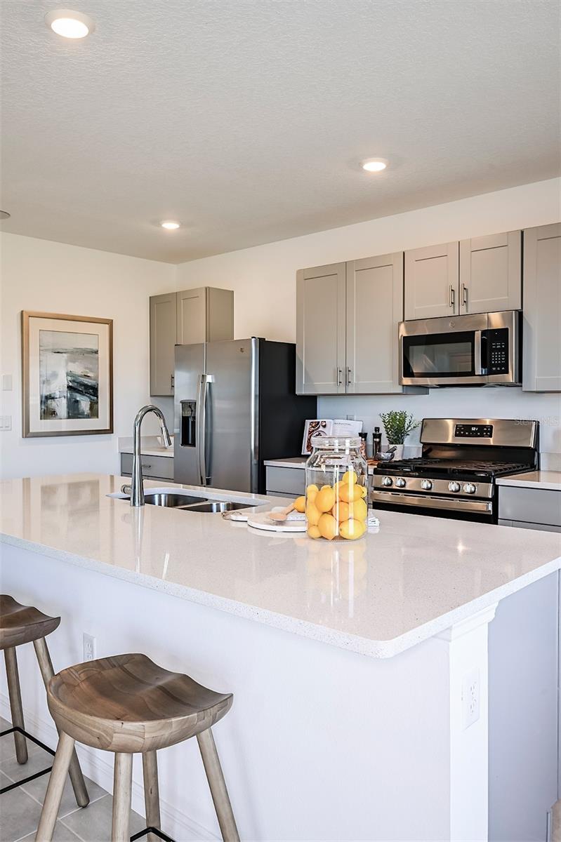 WATERSTONE - Residential