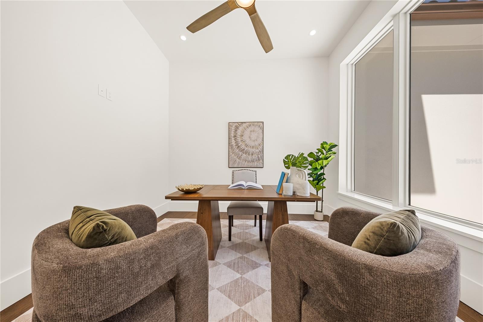 SOUTH BAY SEC 04 - Residential