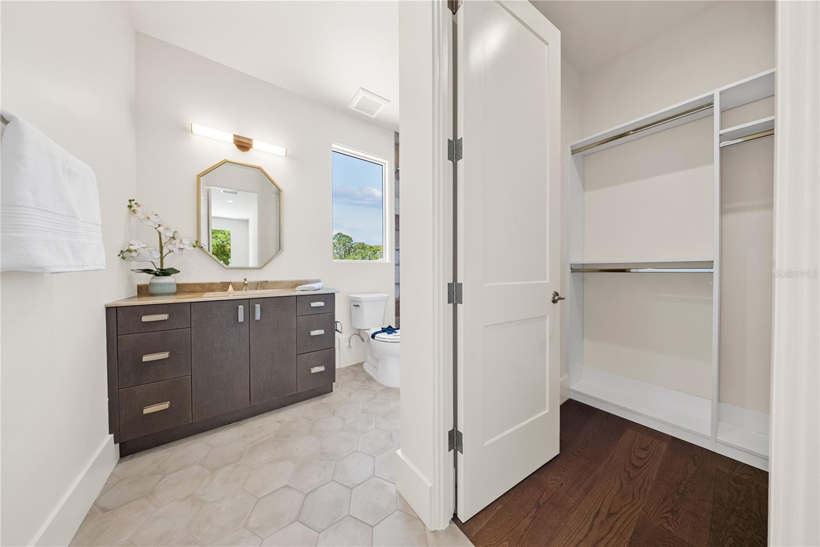 SOUTH BAY SEC 04 - Residential