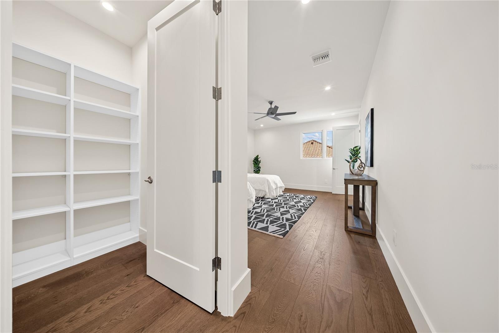 SOUTH BAY SEC 04 - Residential