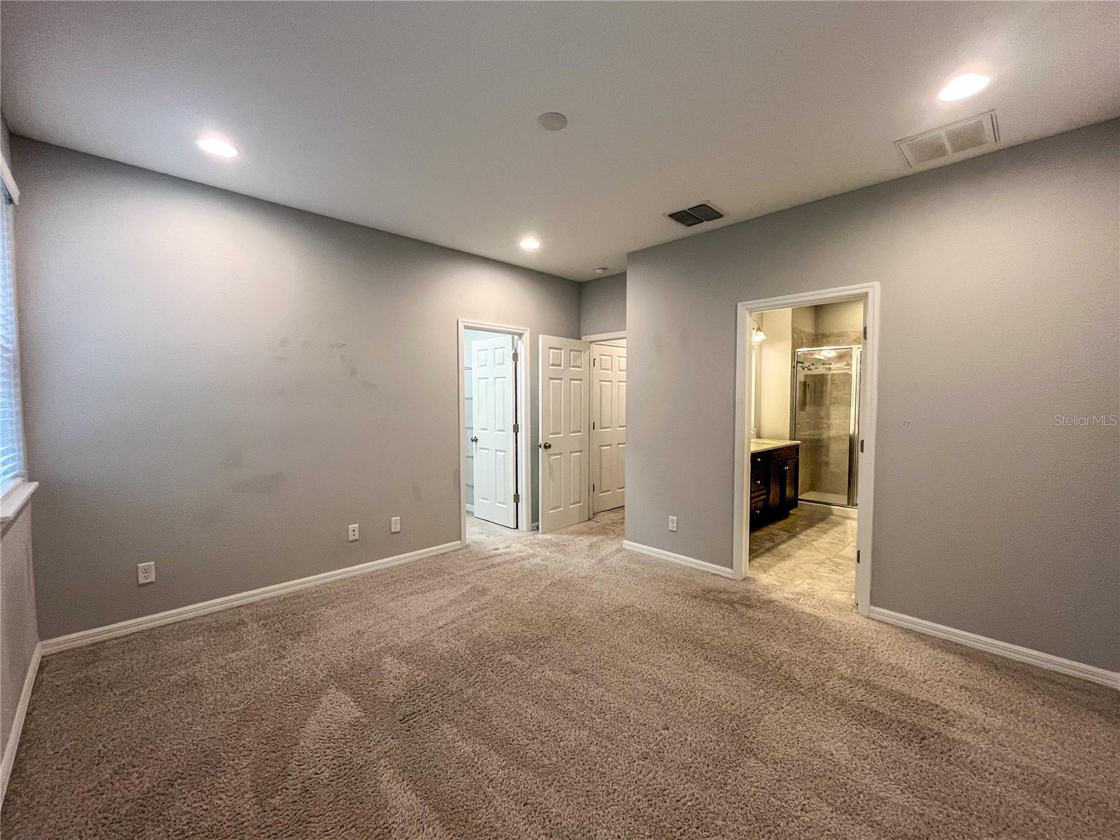 WOODSIDE TRACE - Residential Lease