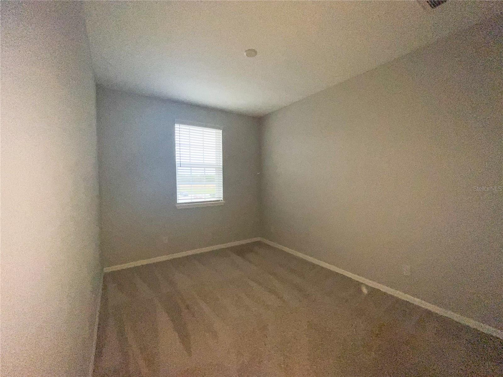 WOODSIDE TRACE - Residential Lease