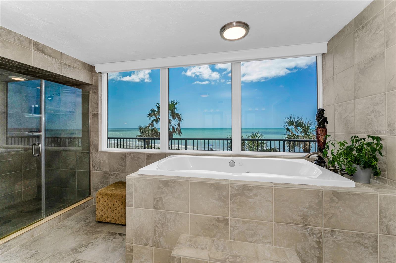 1600 GULF BOULEVARD 212