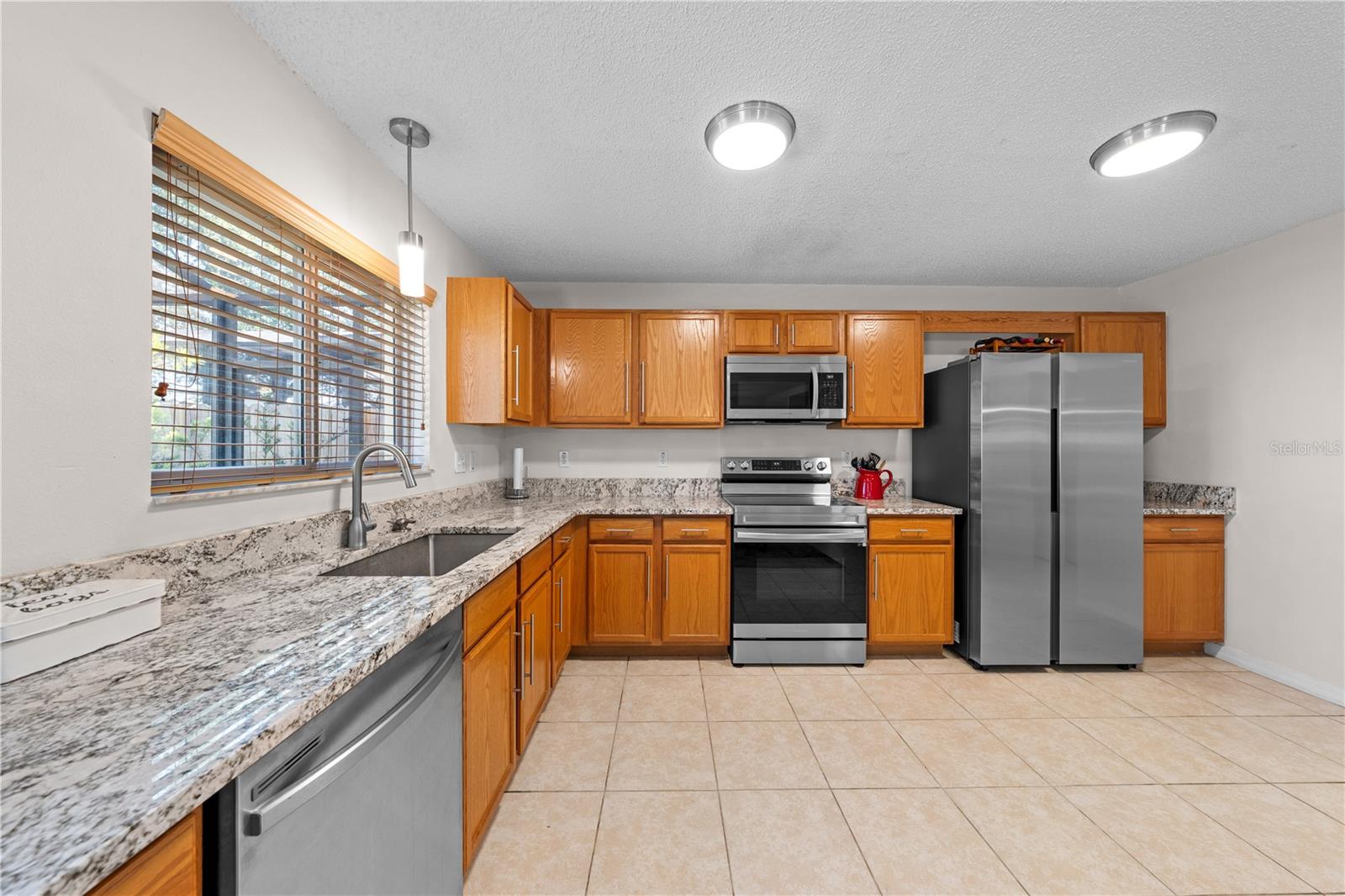 SUNRISE LAKES PH II SUB - Residential