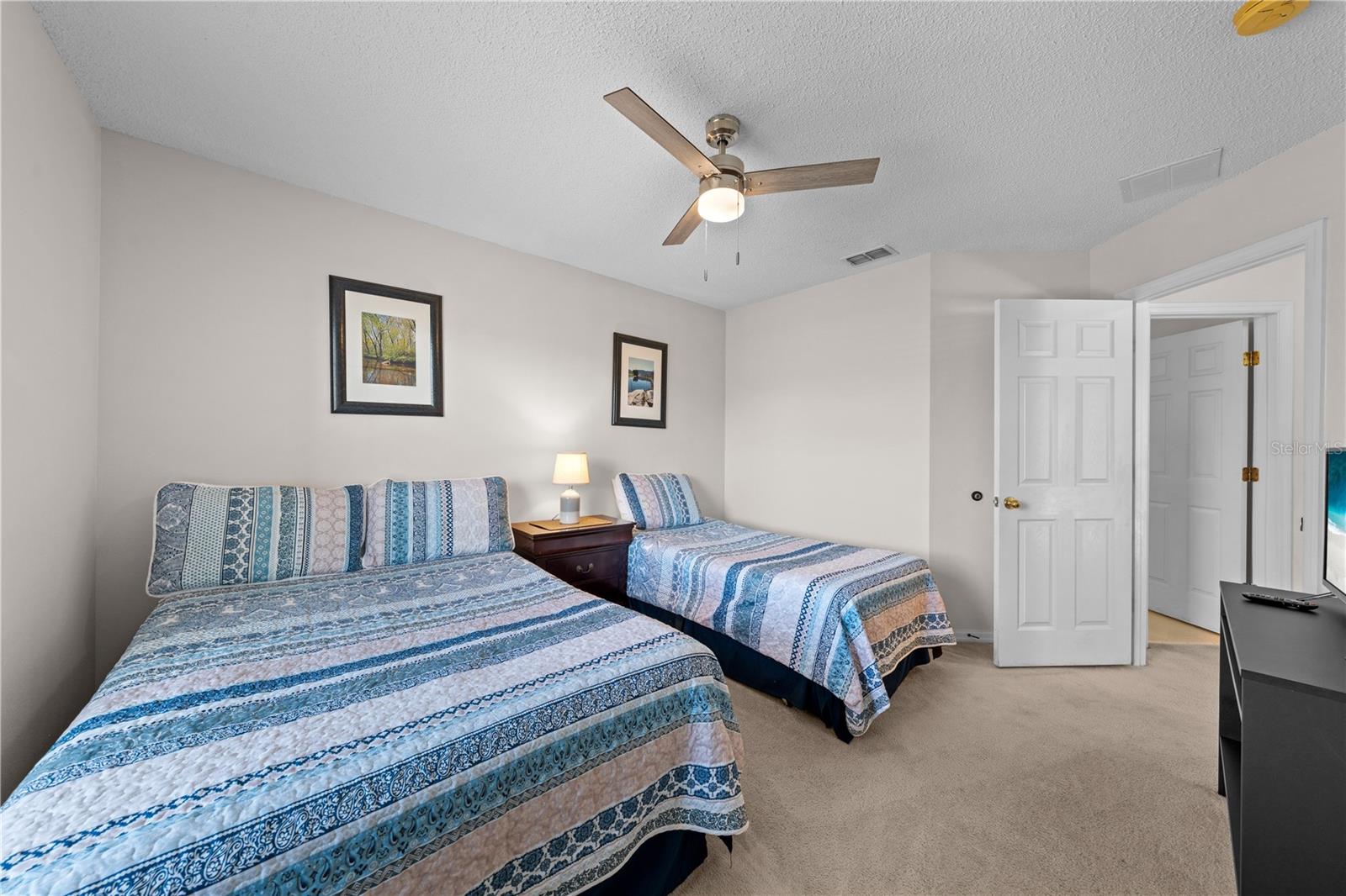 SUNRISE LAKES PH II SUB - Residential