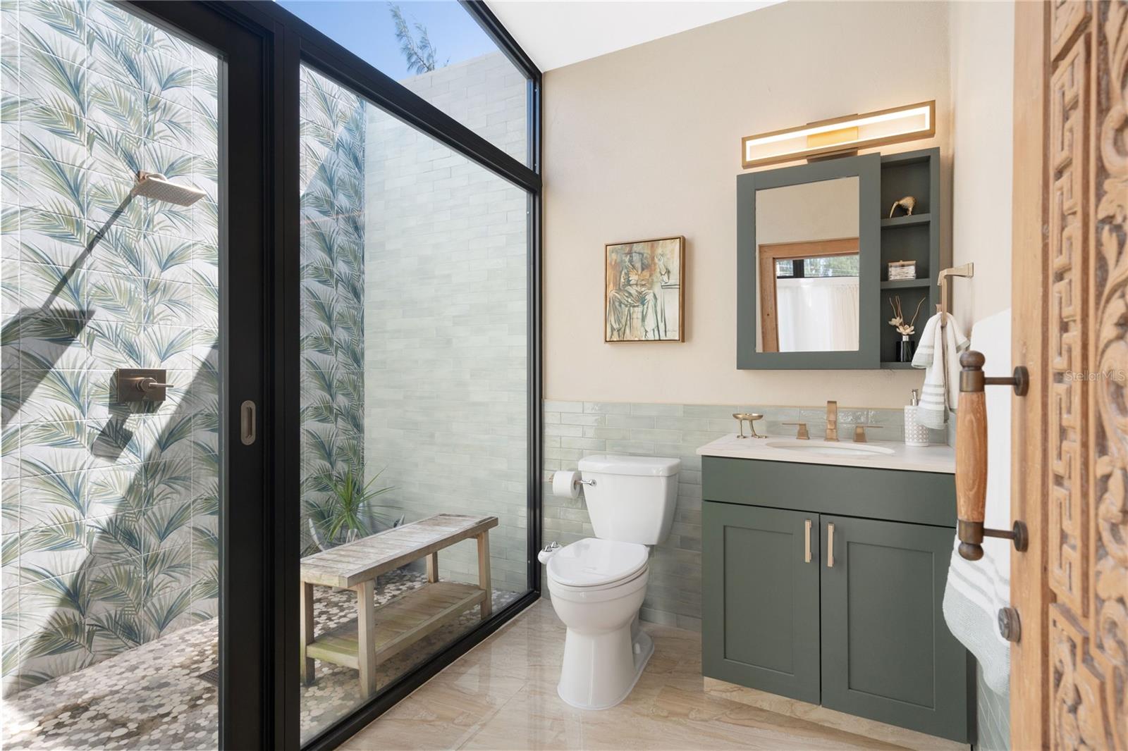 LAS PICUAS - Residential