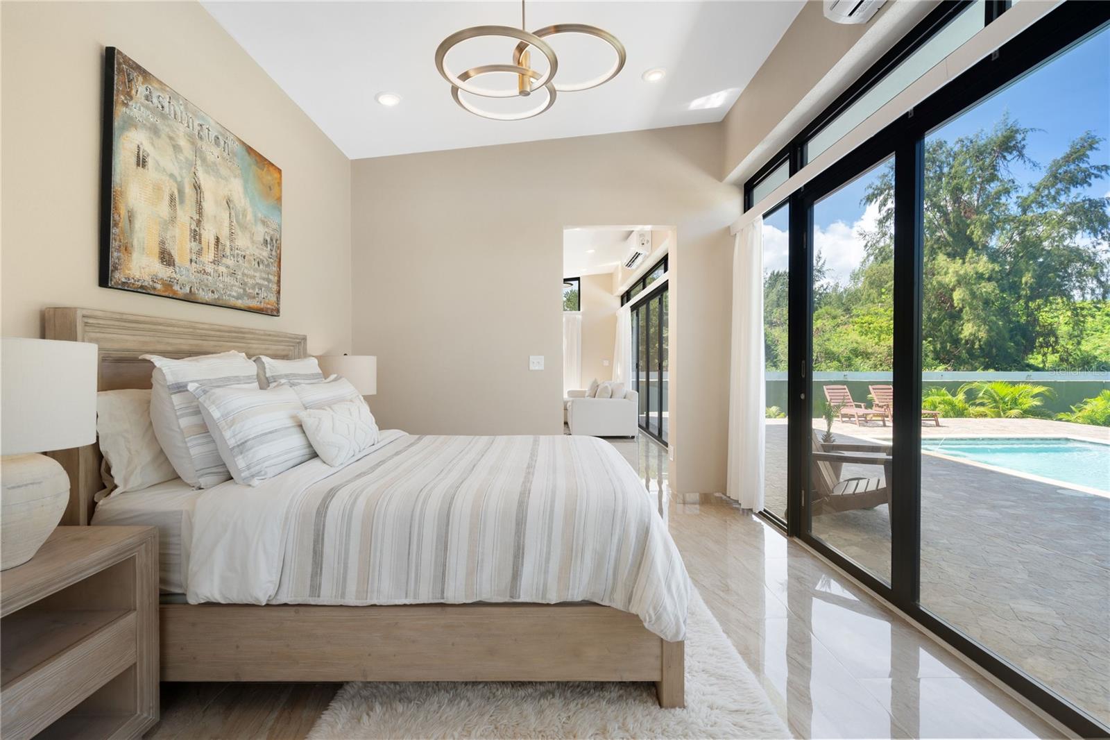 LAS PICUAS - Residential