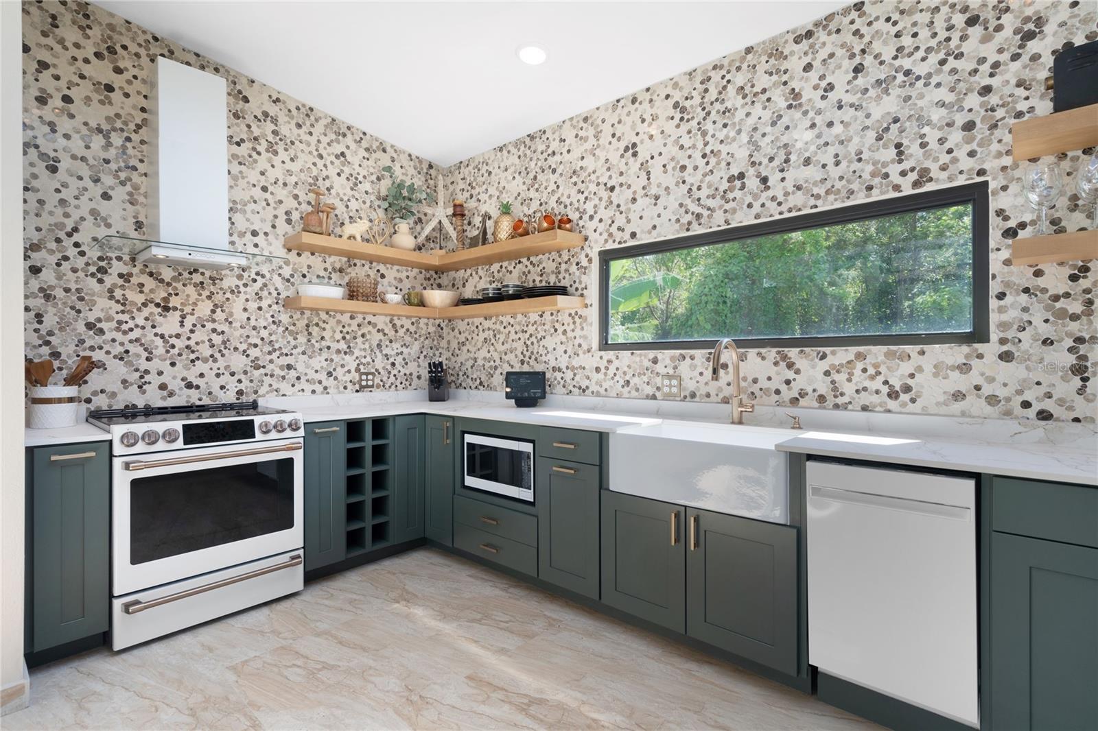 LAS PICUAS - Residential