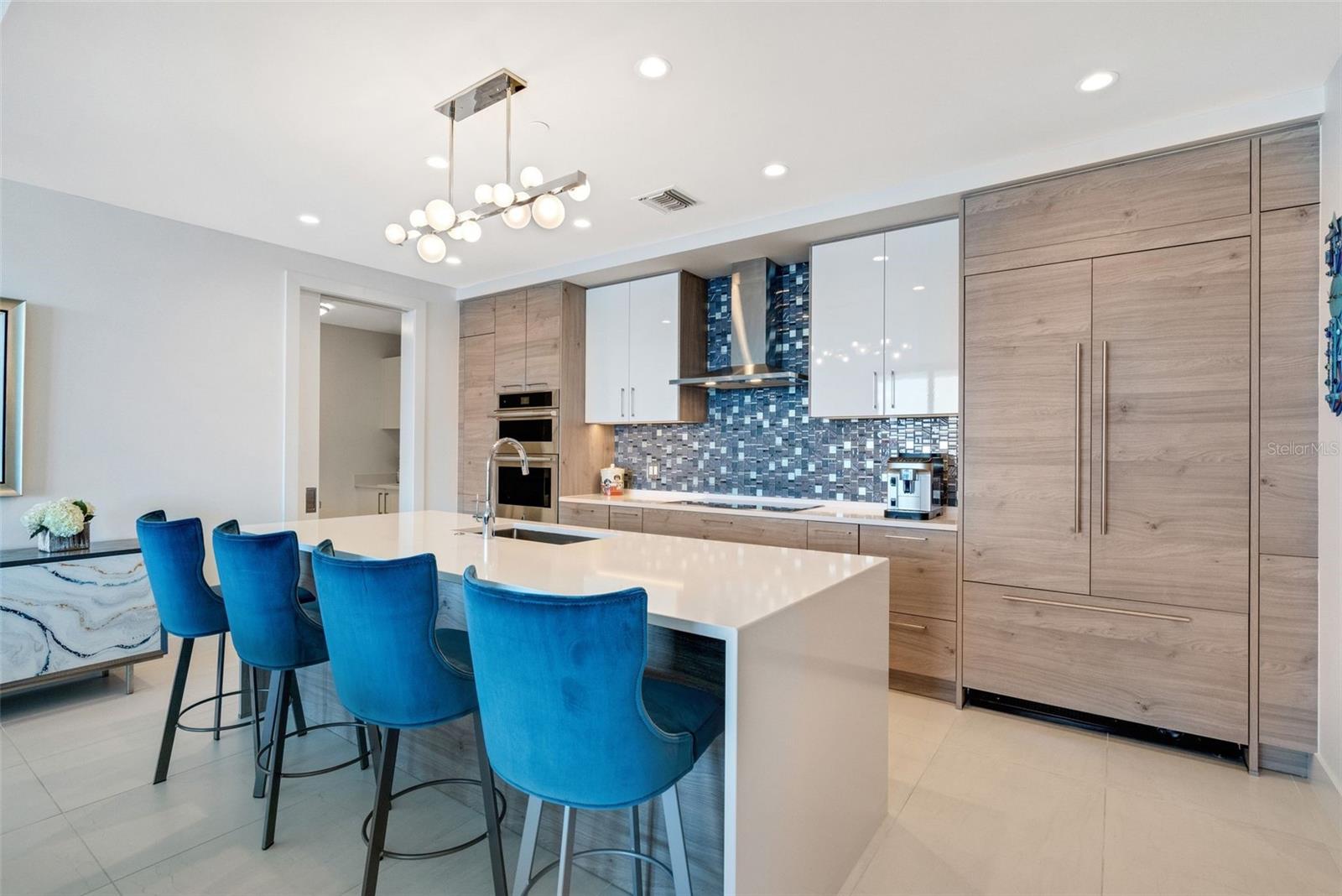 SALTAIRE CONDO - Residential