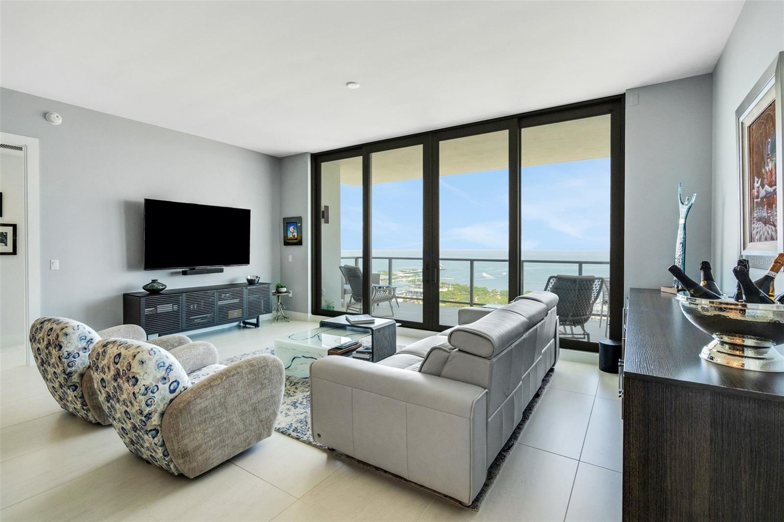 SALTAIRE CONDO - Residential