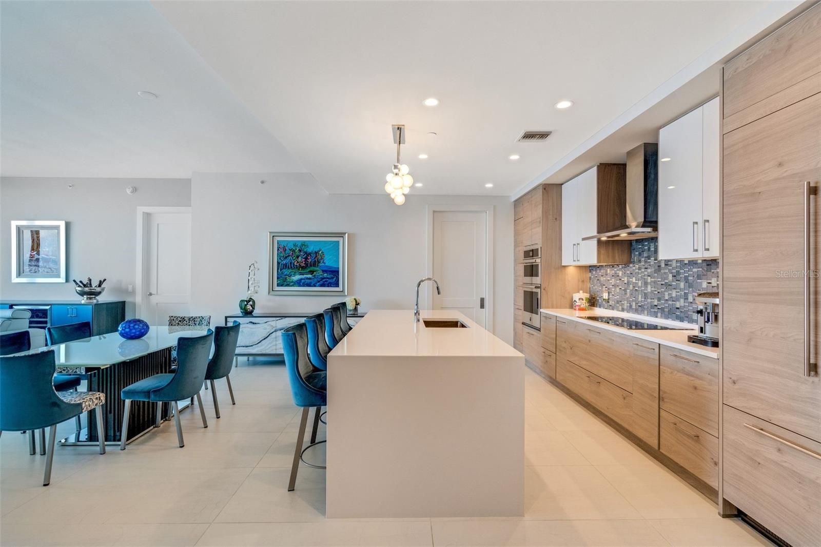 SALTAIRE CONDO - Residential