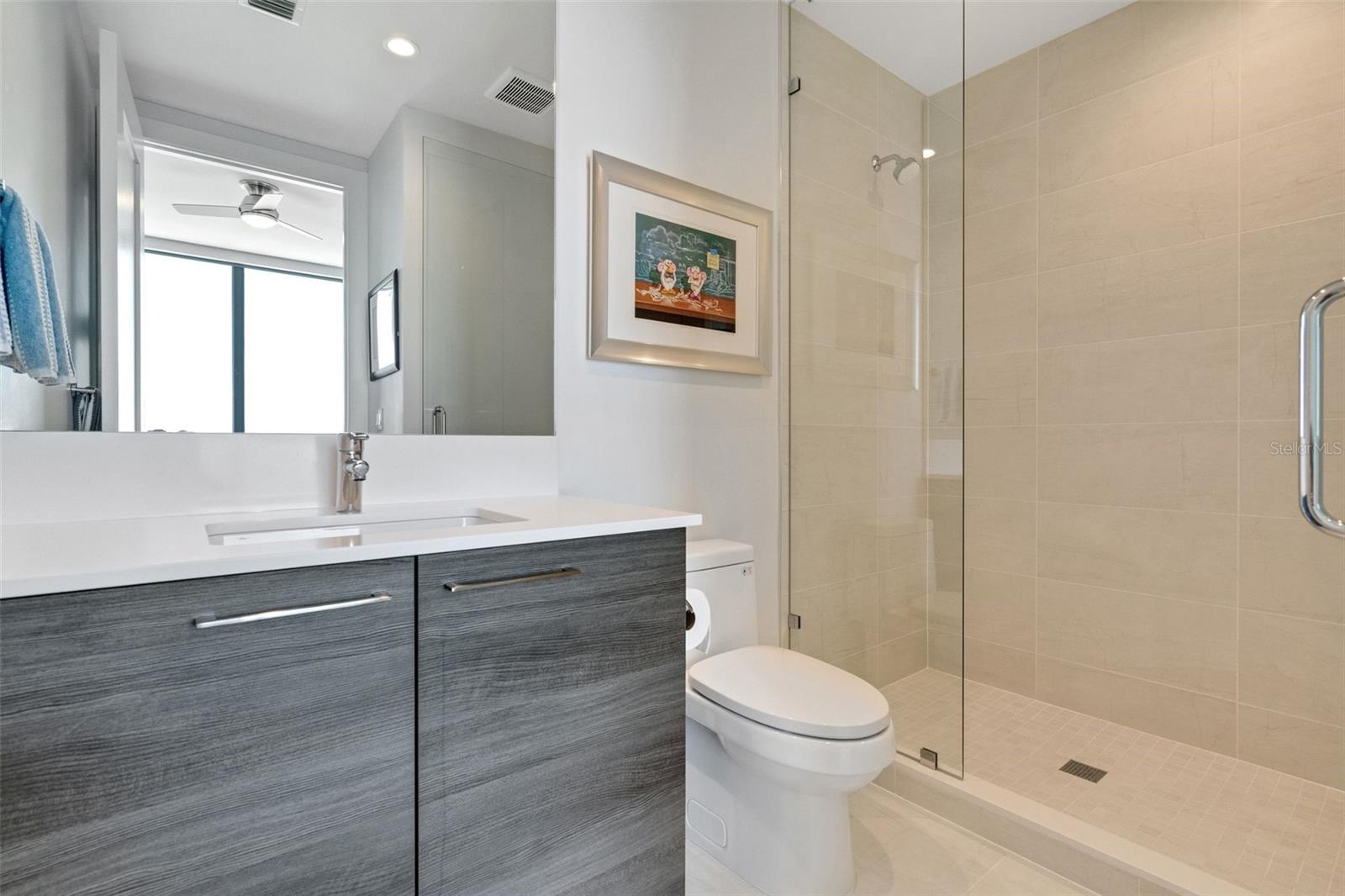 SALTAIRE CONDO - Residential