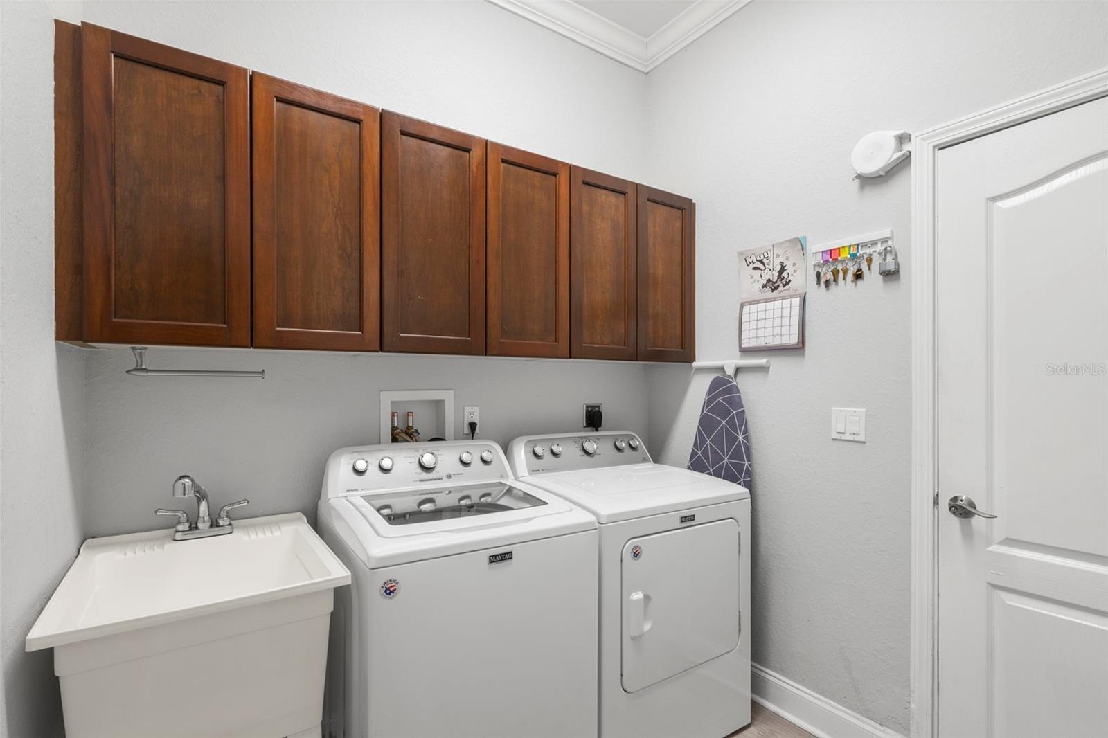 RIVERSIDE ESTATES - Residential