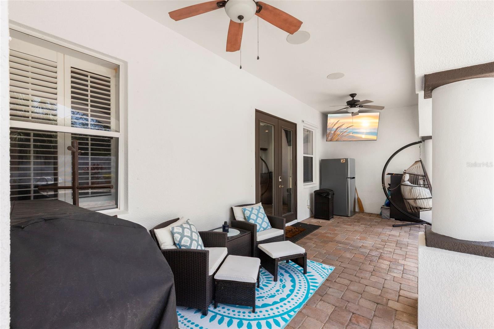RIVERSIDE ESTATES - Residential