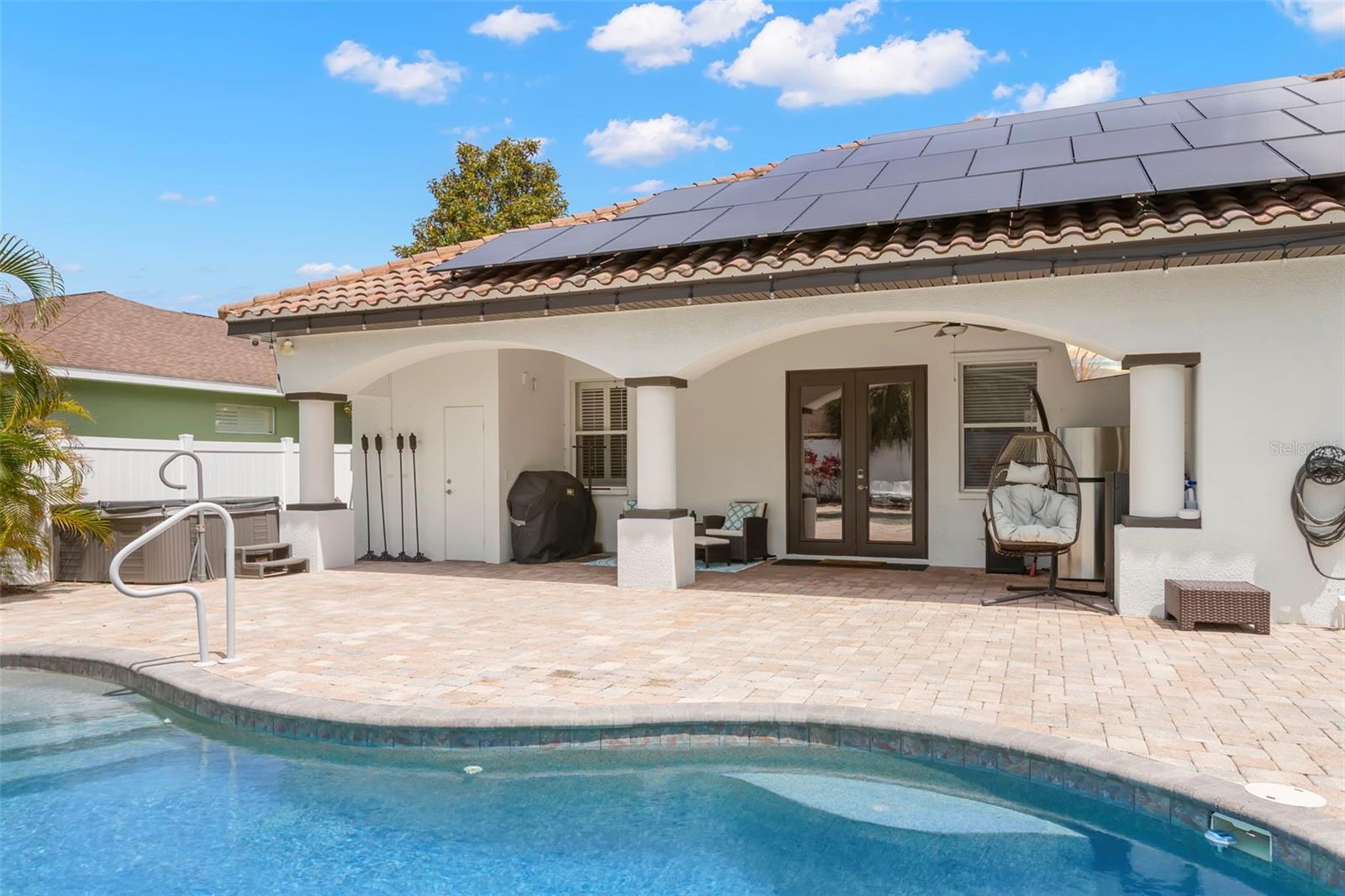 RIVERSIDE ESTATES - Residential
