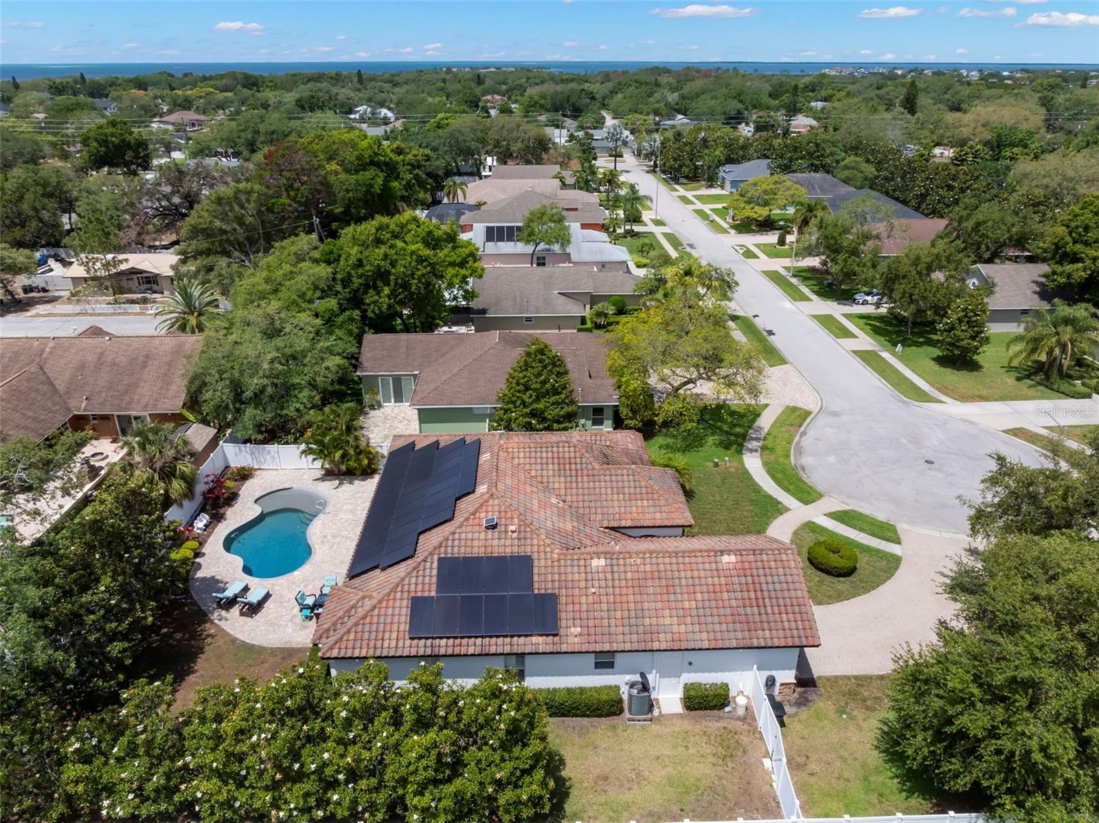 RIVERSIDE ESTATES - Residential