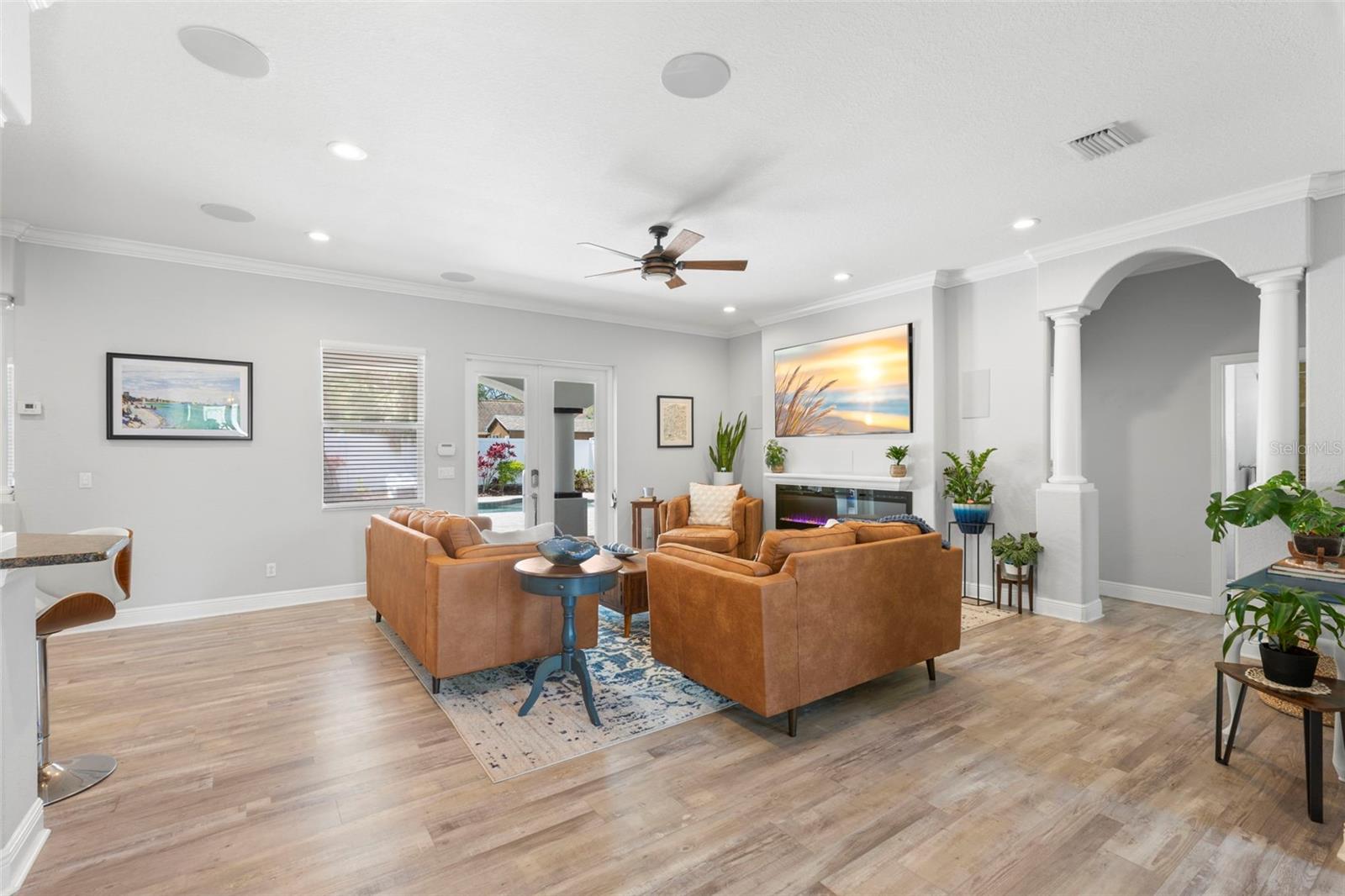 RIVERSIDE ESTATES - Residential