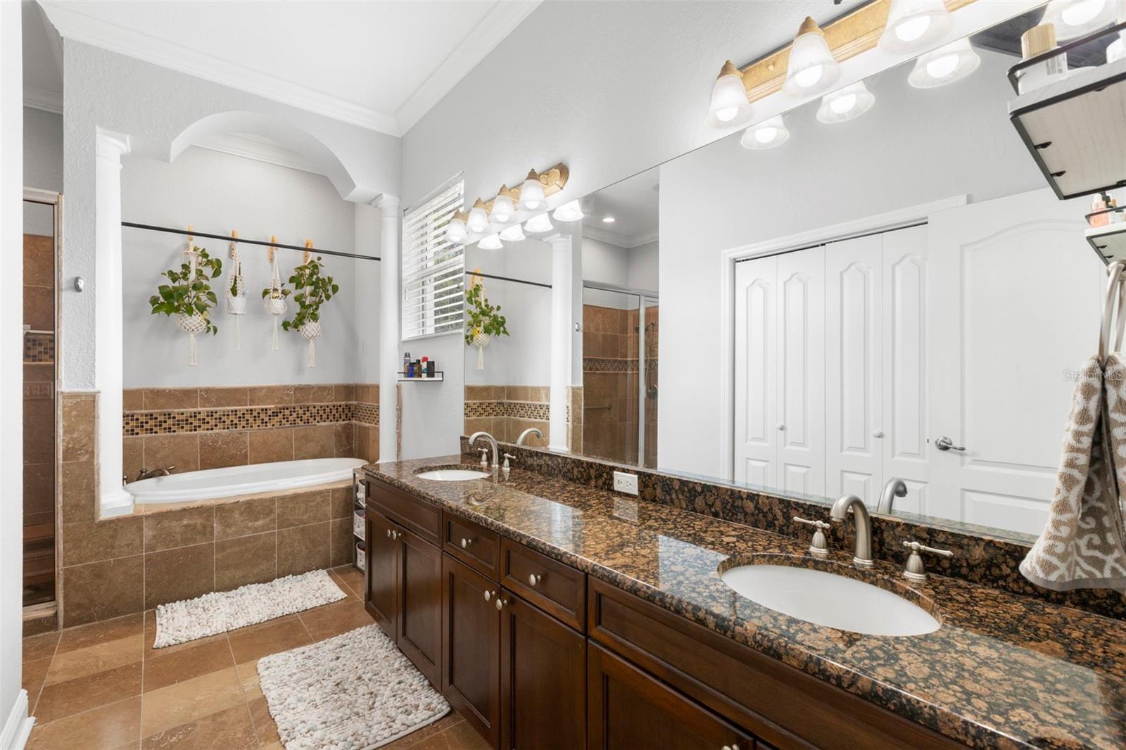 RIVERSIDE ESTATES - Residential
