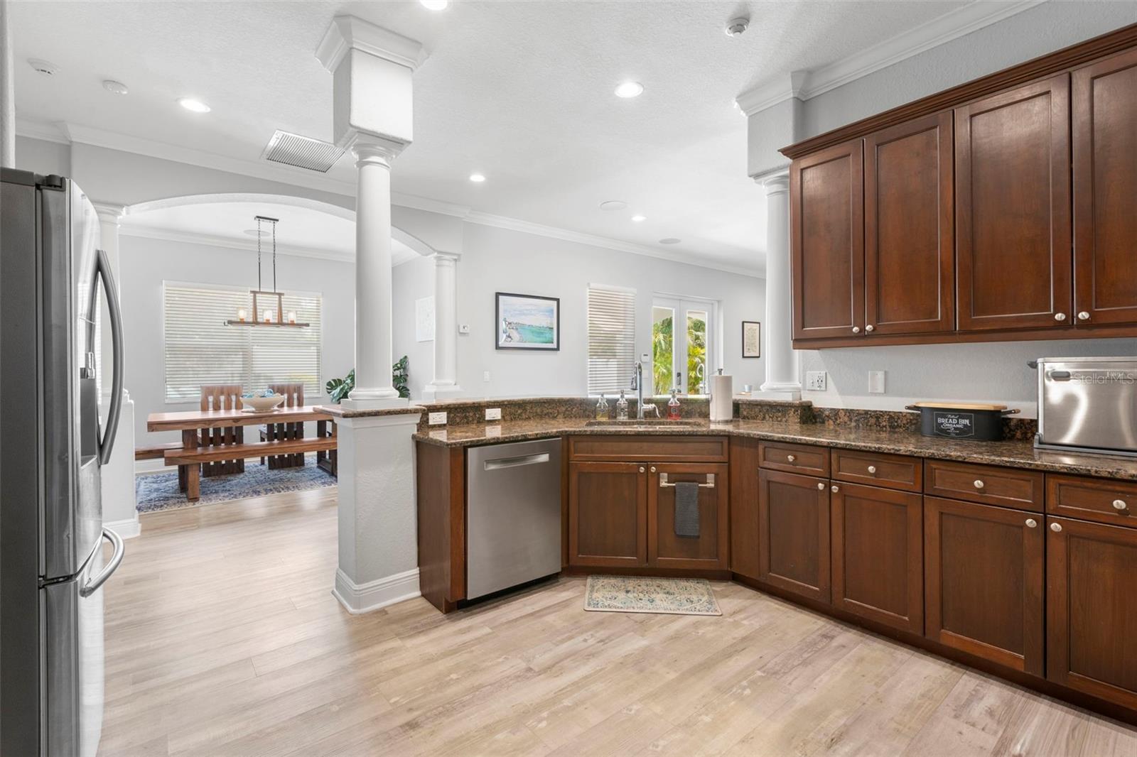 RIVERSIDE ESTATES - Residential