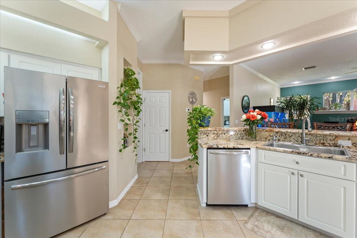 SPRING HILL - Residential