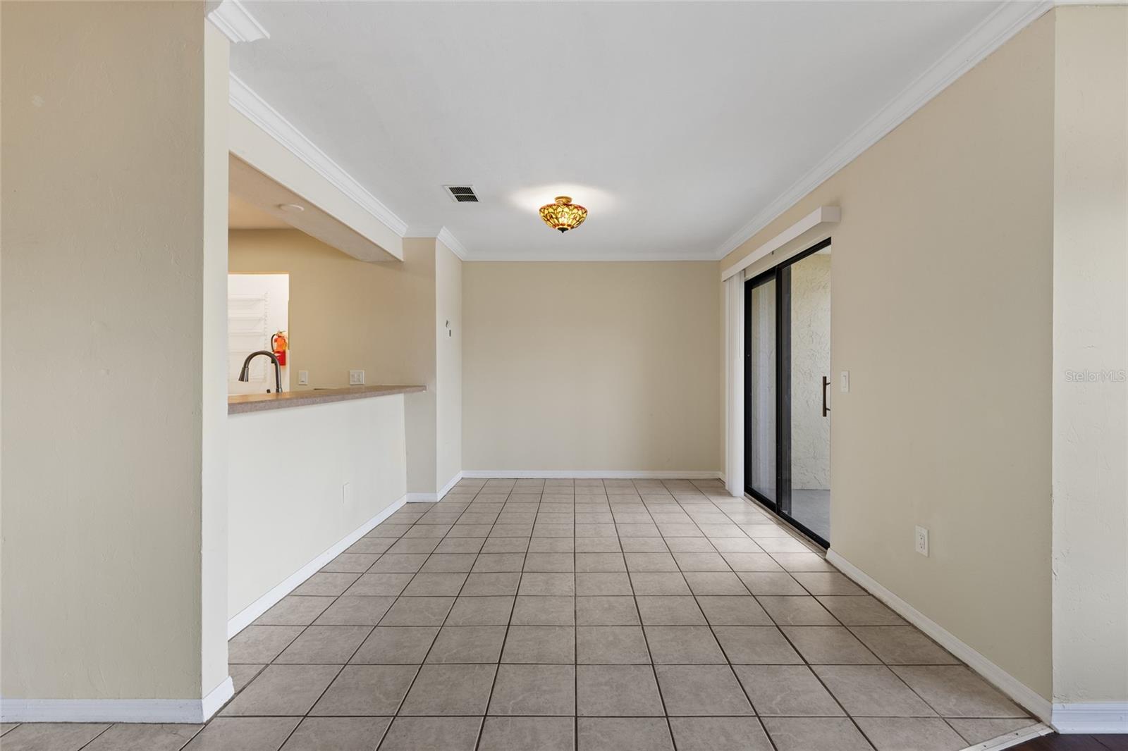 TURKEY CREEK CONDO 1-22 - Residential Lease