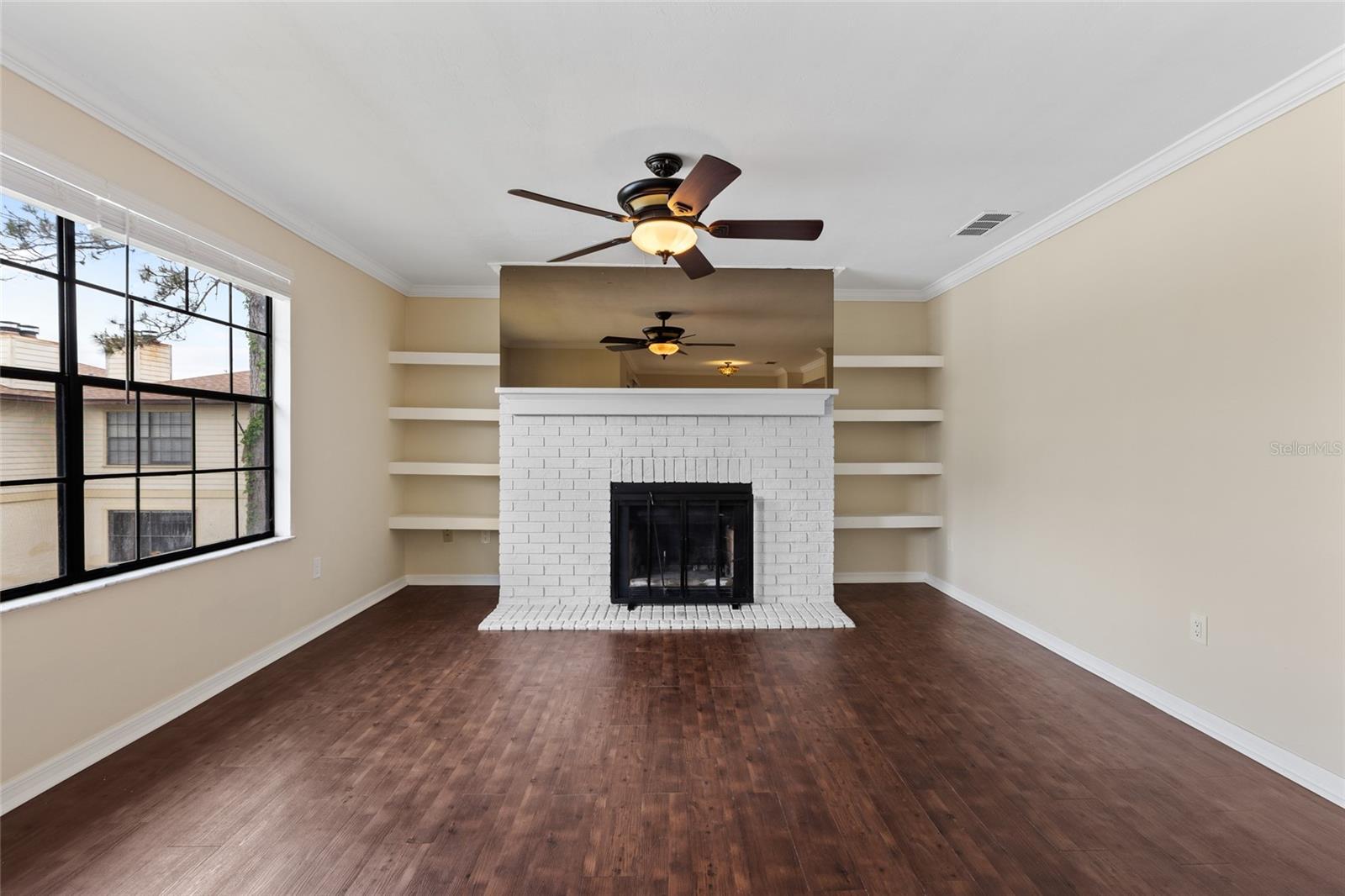 TURKEY CREEK CONDO 1-22 - Residential Lease