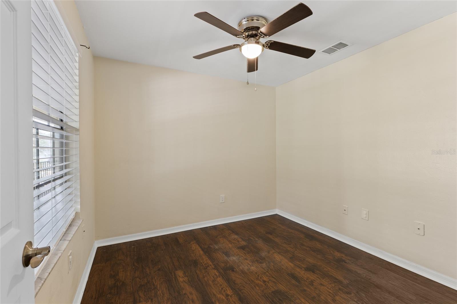 TURKEY CREEK CONDO 1-22 - Residential Lease