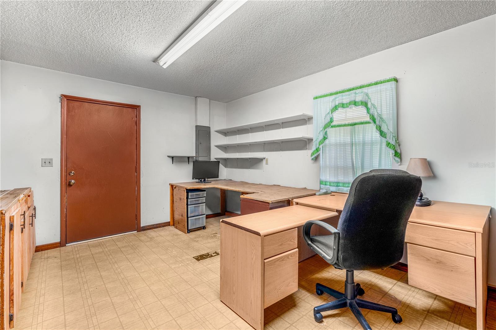 DELTONA LAKES UNIT 39 - Residential