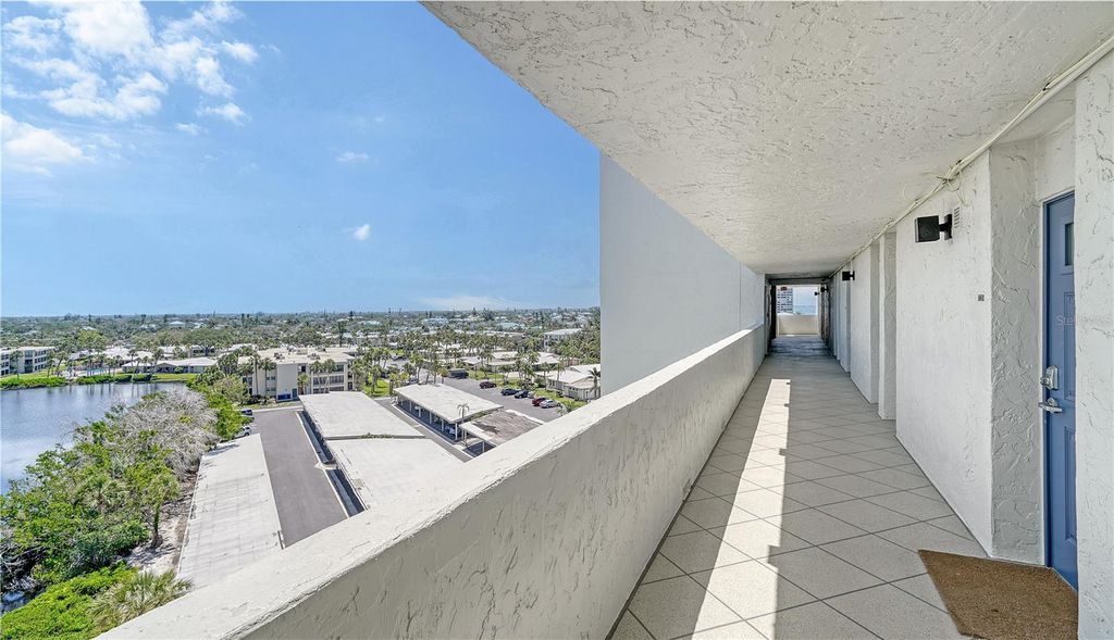 Photo of 19 Whispering Sands Drive #805, Sarasota, FL 34242 (MLS # A4653262)