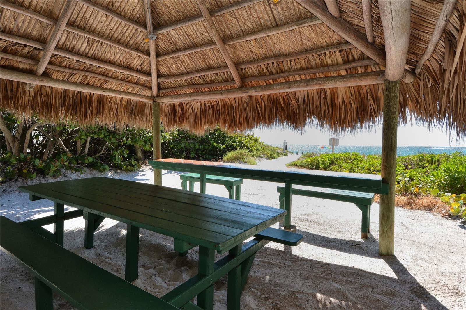 WHISPERING SANDS SEC 7 - Residential