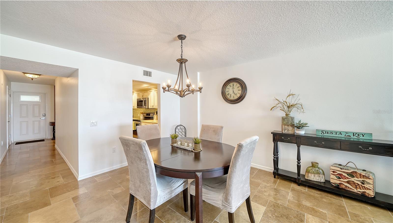 WHISPERING SANDS SEC 7 - Residential