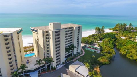 19 WHISPERING SANDS DRIVE 805 SARASOTA FL 34242