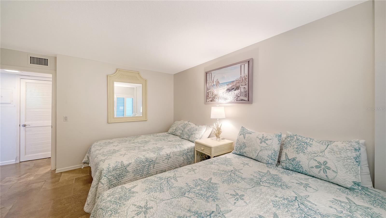 WHISPERING SANDS SEC 7 - Residential