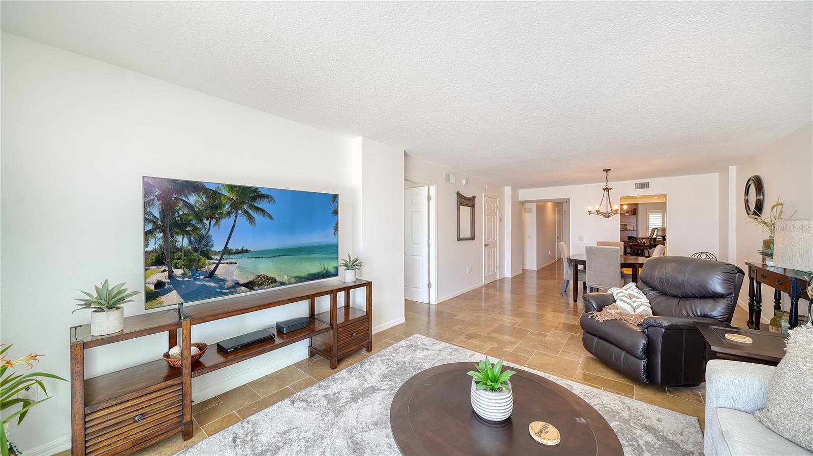 WHISPERING SANDS SEC 7 - Residential