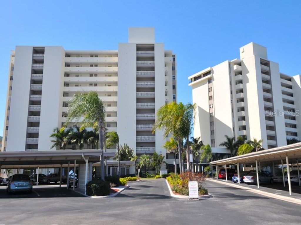 Photo of 19 Whispering Sands Drive #805, Sarasota, FL 34242 (MLS # A4653262)