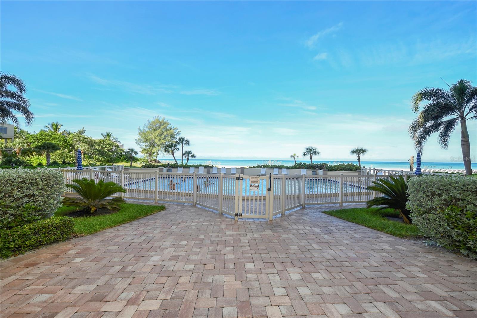 WHISPERING SANDS SEC 7 - Residential