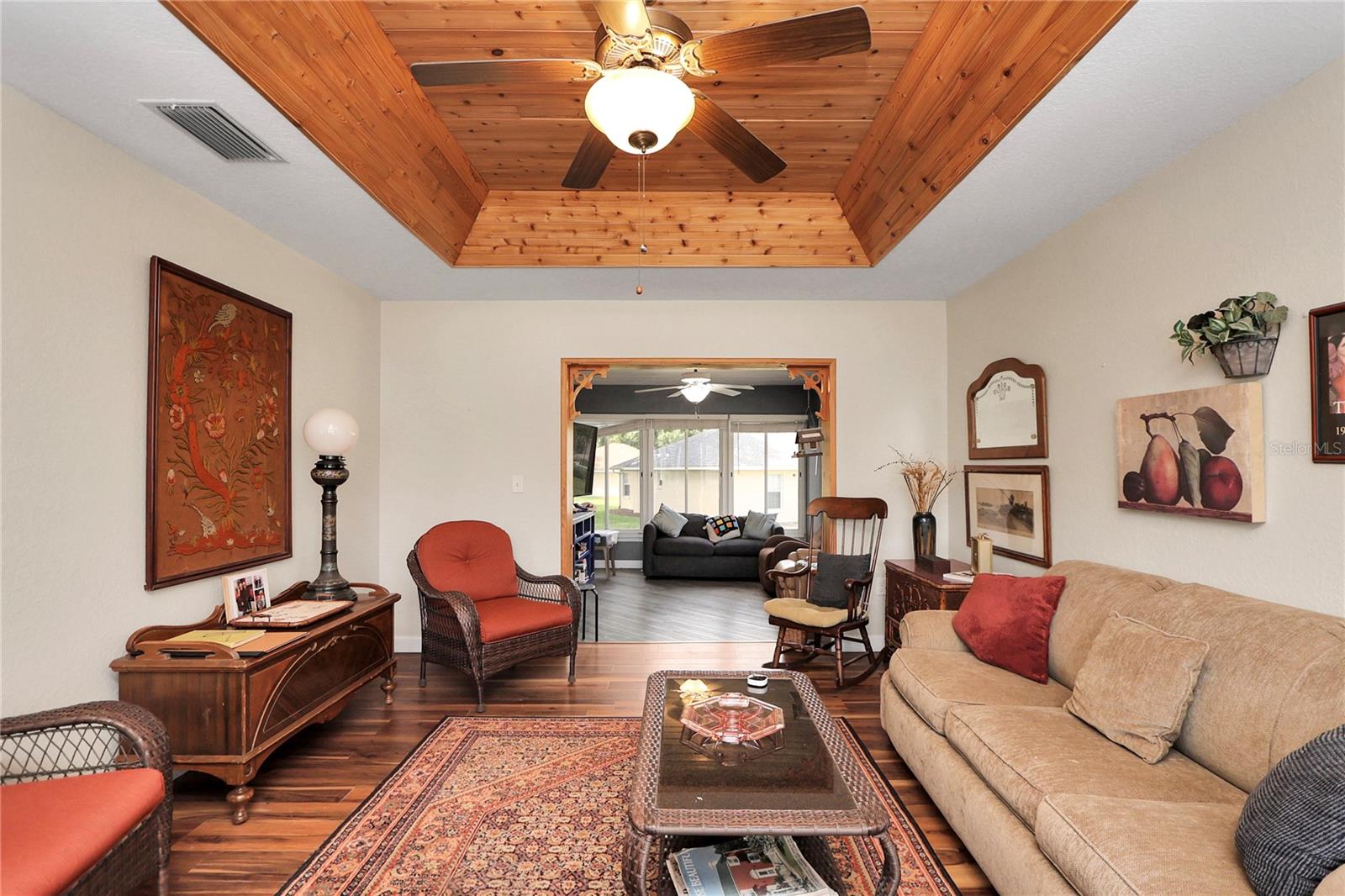 OAK RUN - Residential