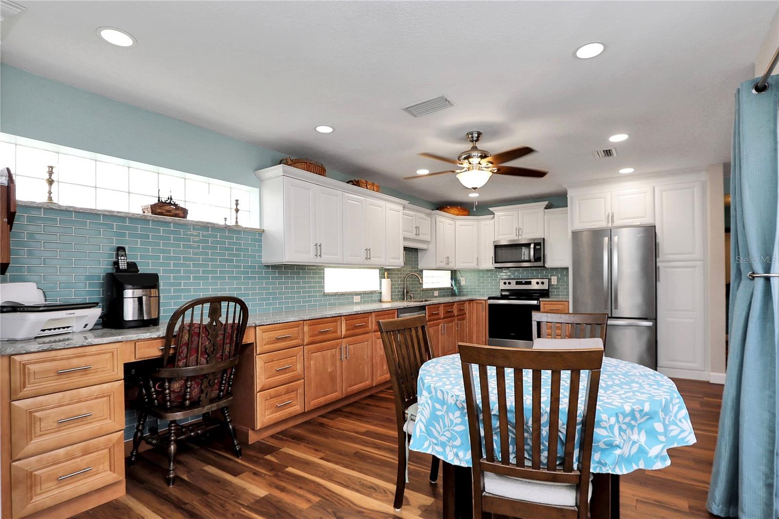 OAK RUN - Residential