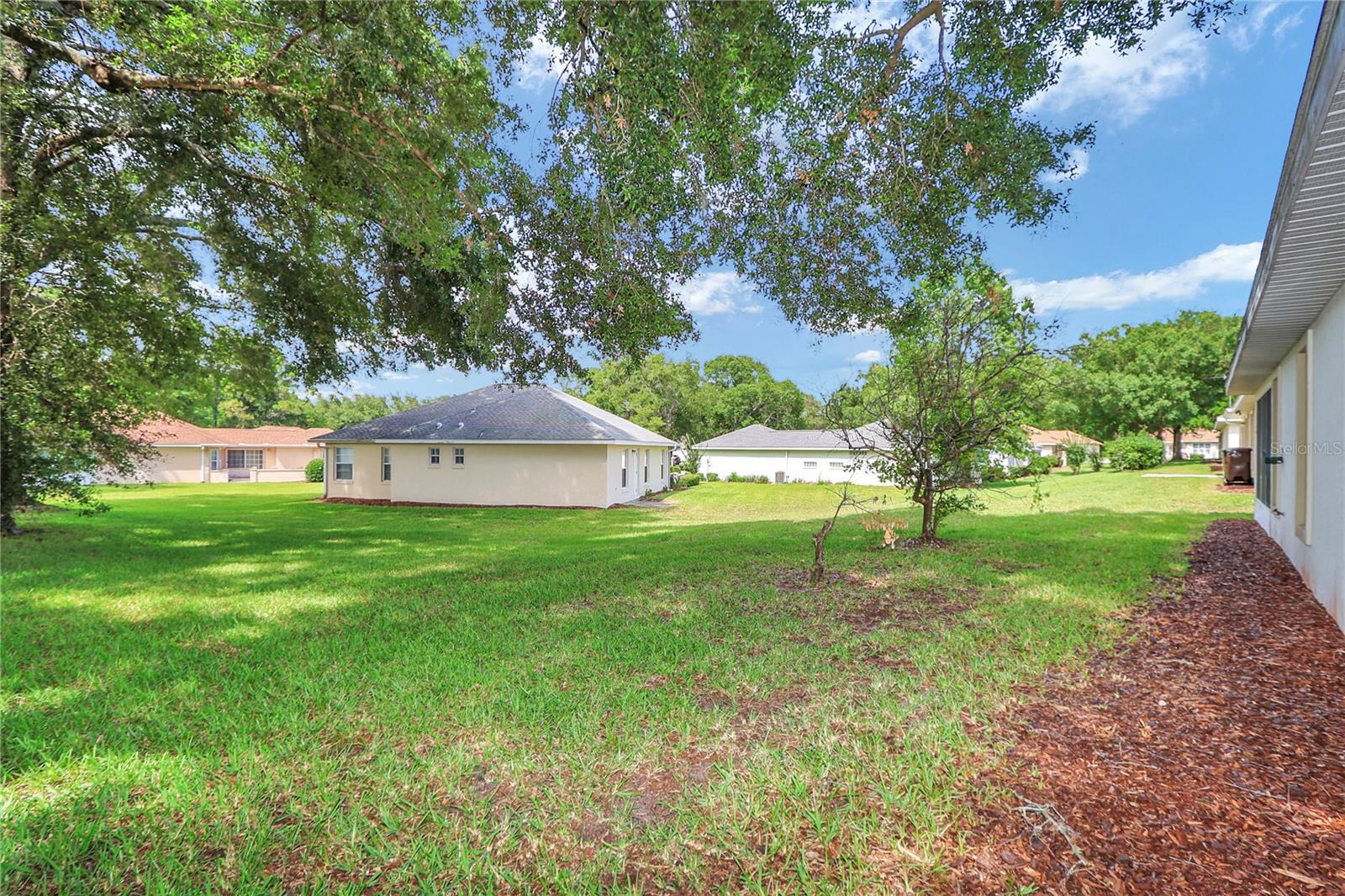 OAK RUN - Residential