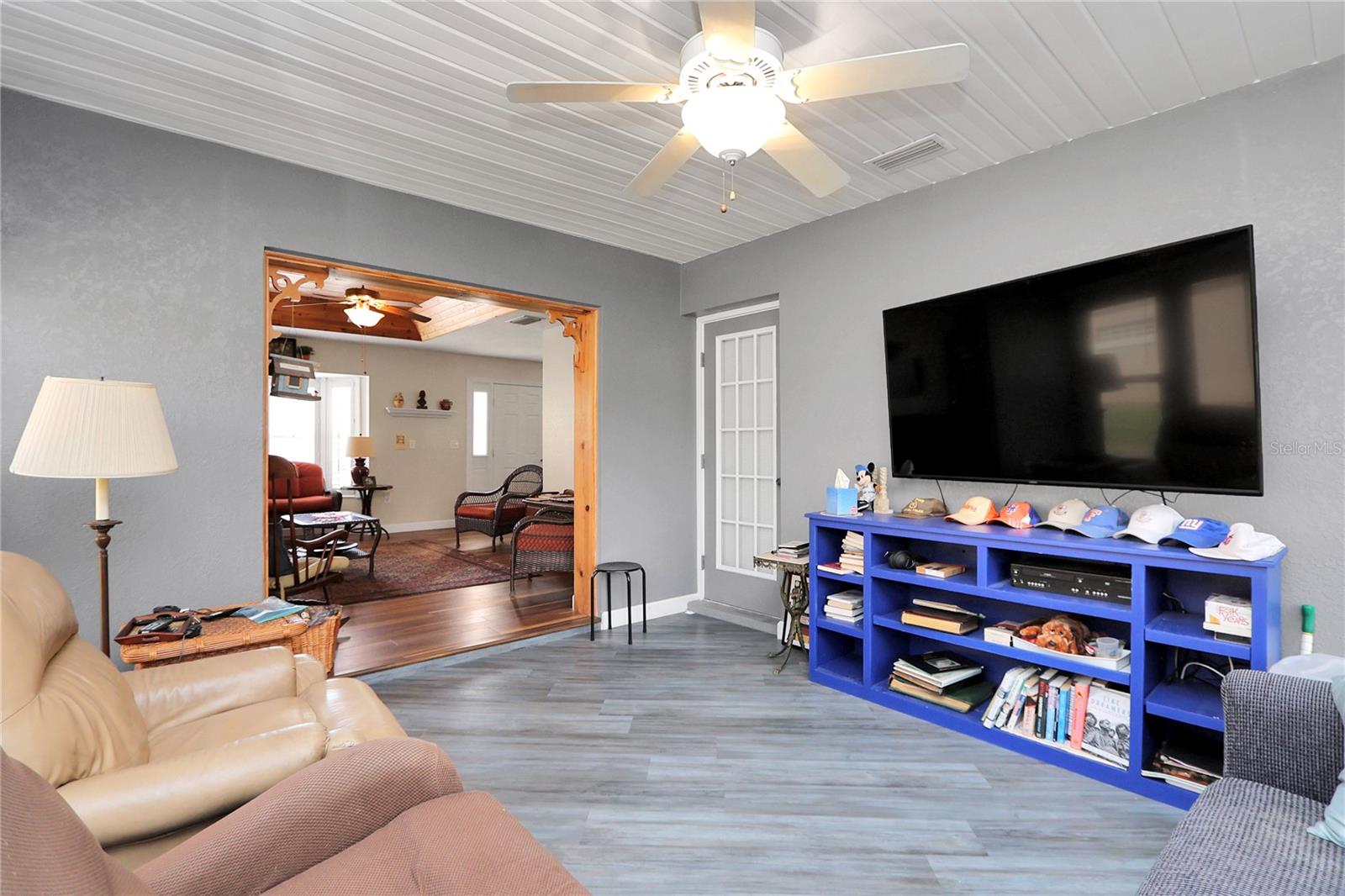 OAK RUN - Residential