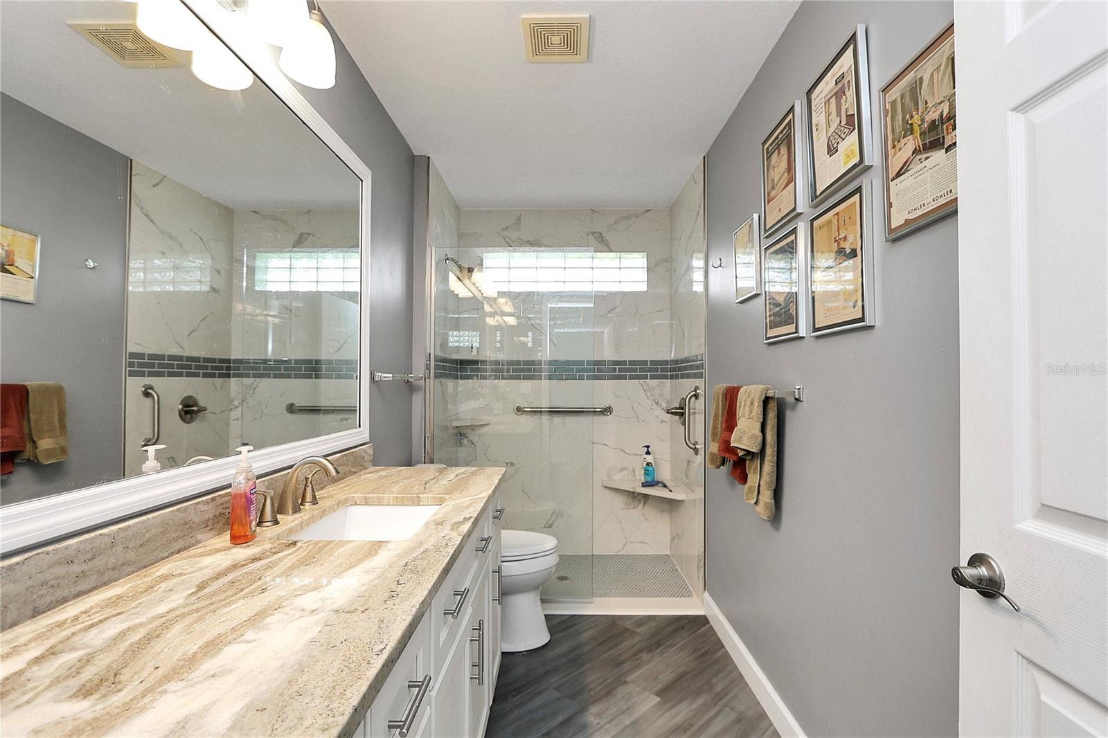 OAK RUN - Residential