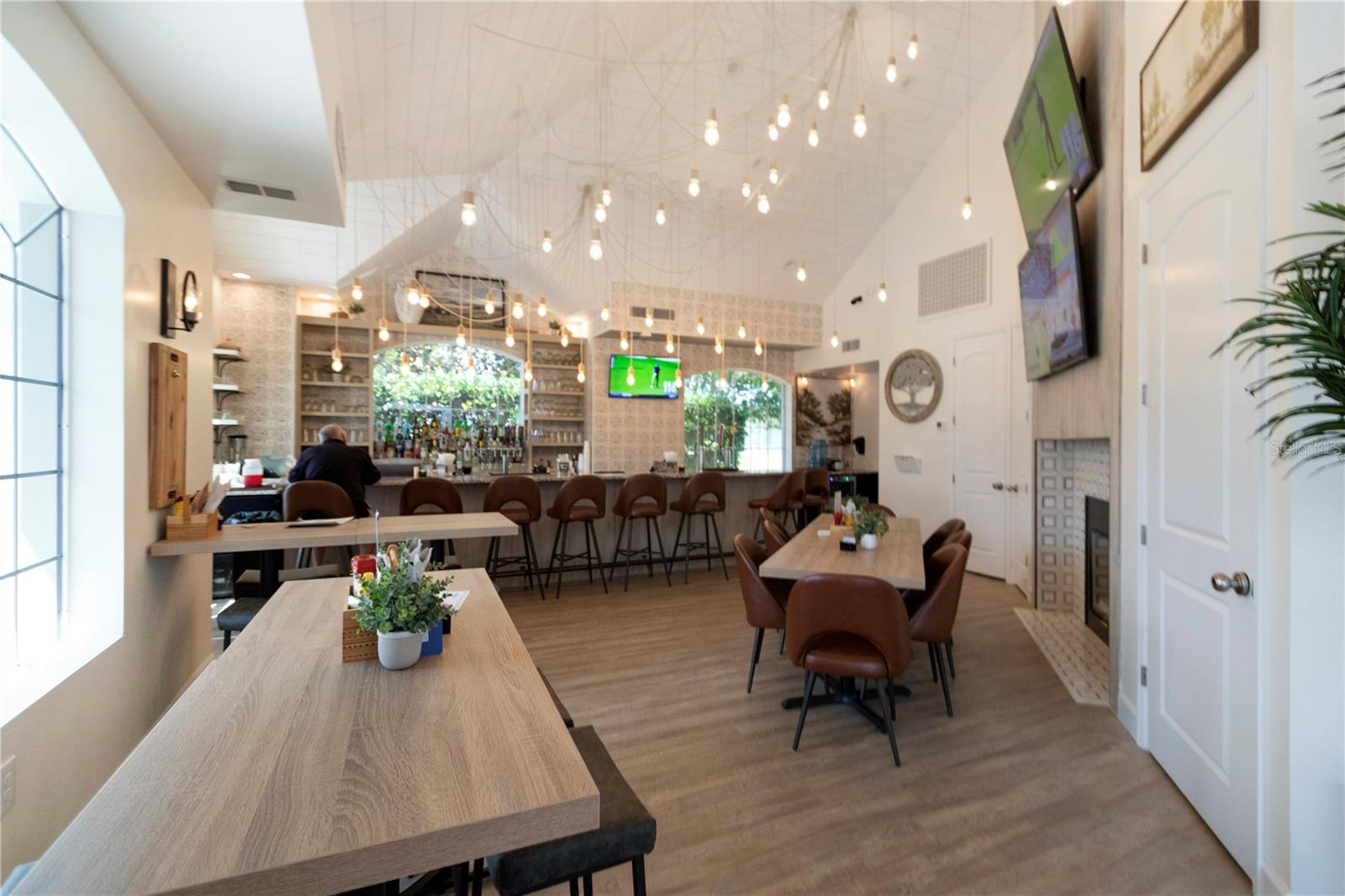 OAK RUN - Residential
