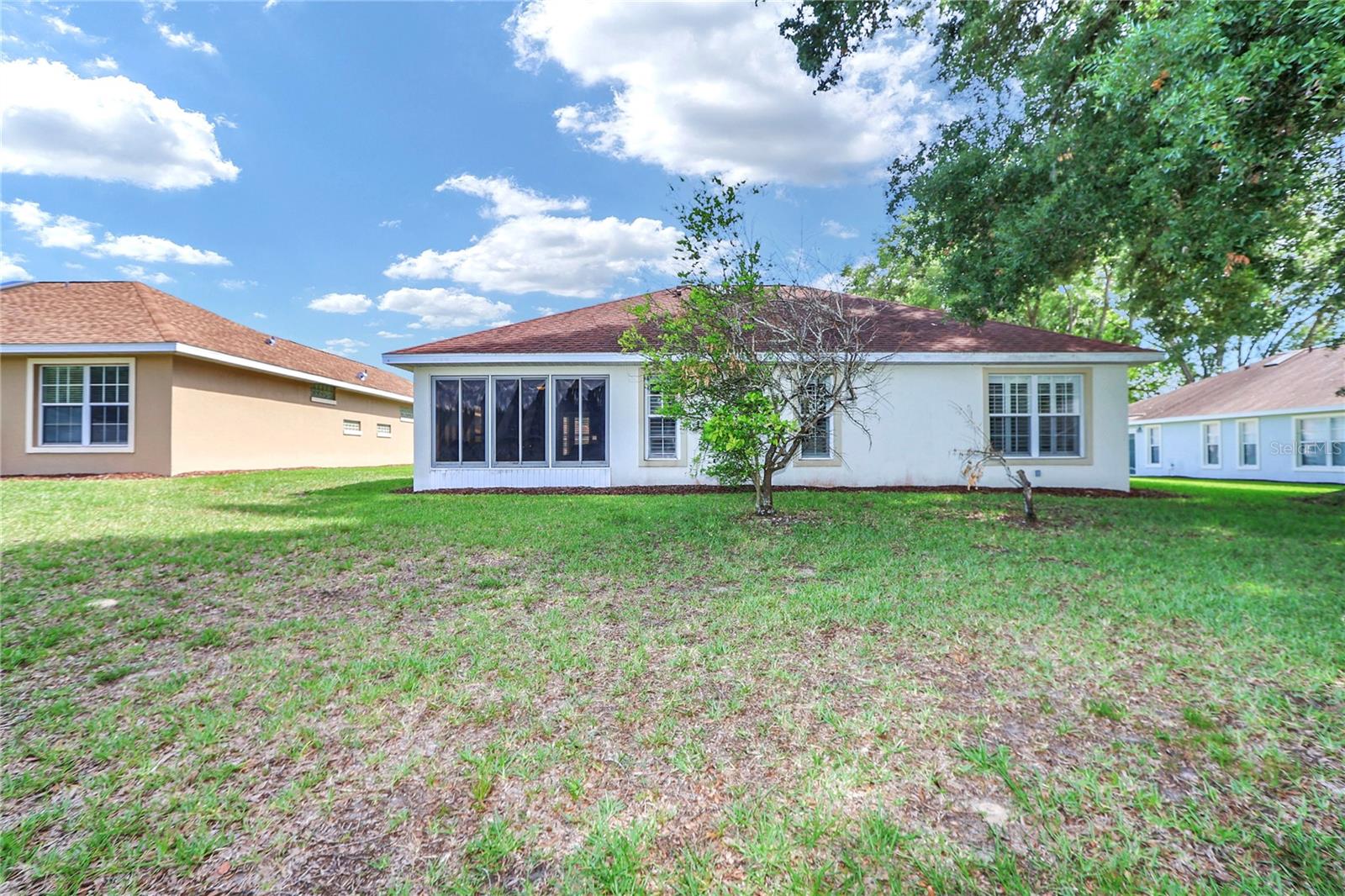 OAK RUN - Residential